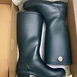 🎄UGG SHELBY OLIVE GREEN MATTE RUBBER RAIN TALL